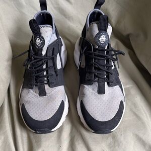 Nike Huarache Black and Gray Men's Sneakers